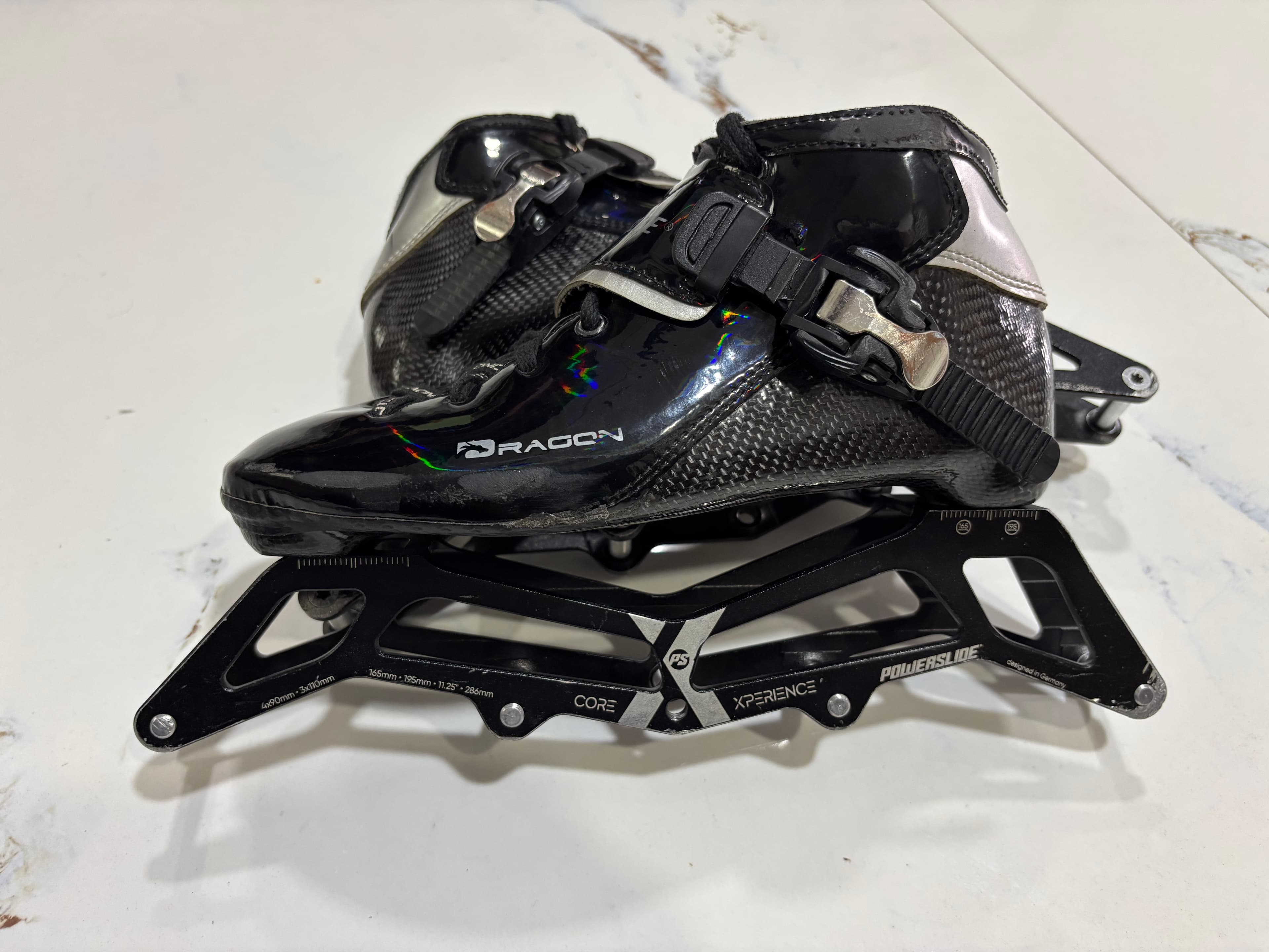 Powerslide Dragon shoes with Core X frame - size EU 34–35 - Photo 3