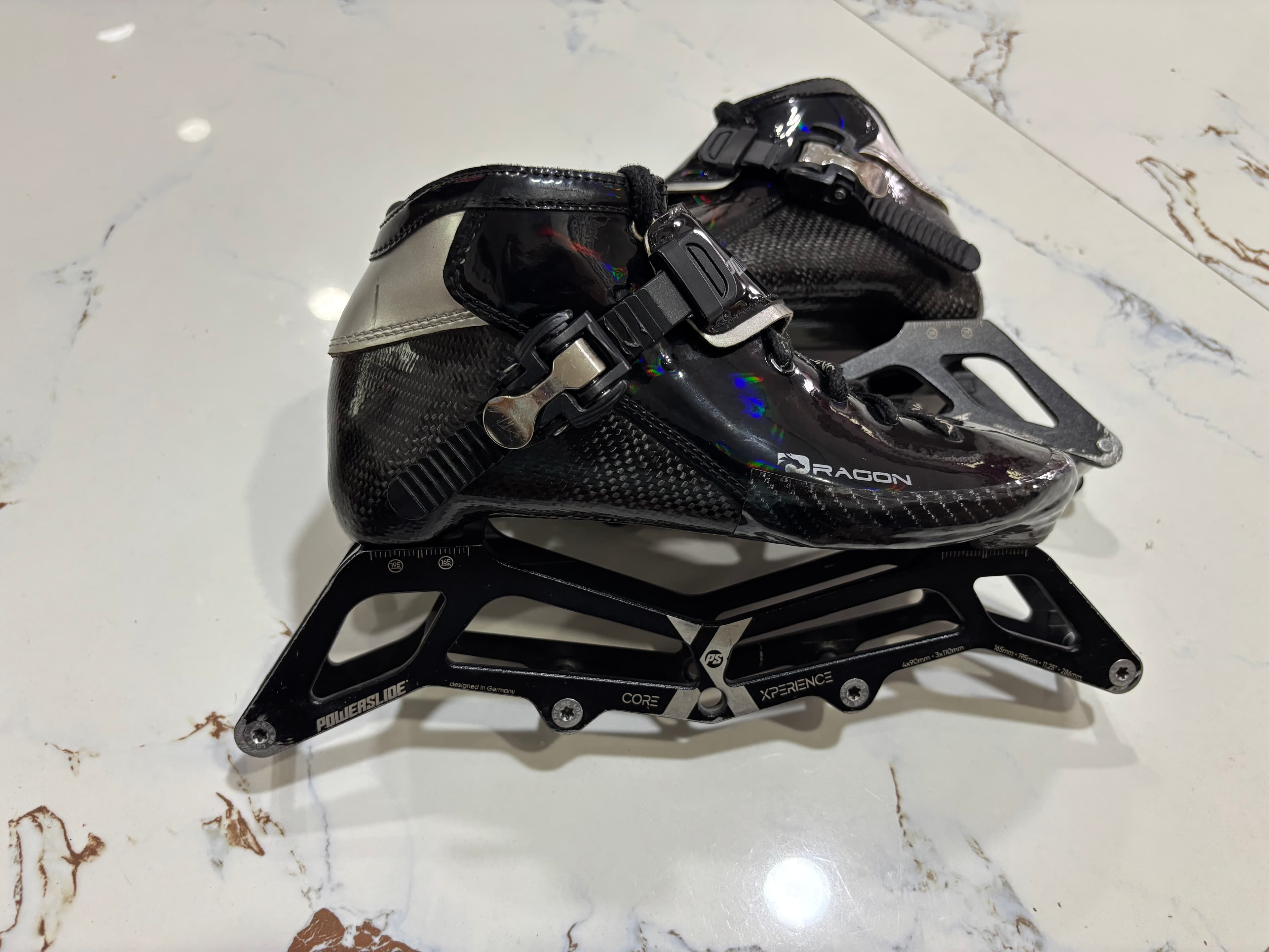 Powerslide Dragon shoes with Core X frame - size EU 34–35 - Photo 4