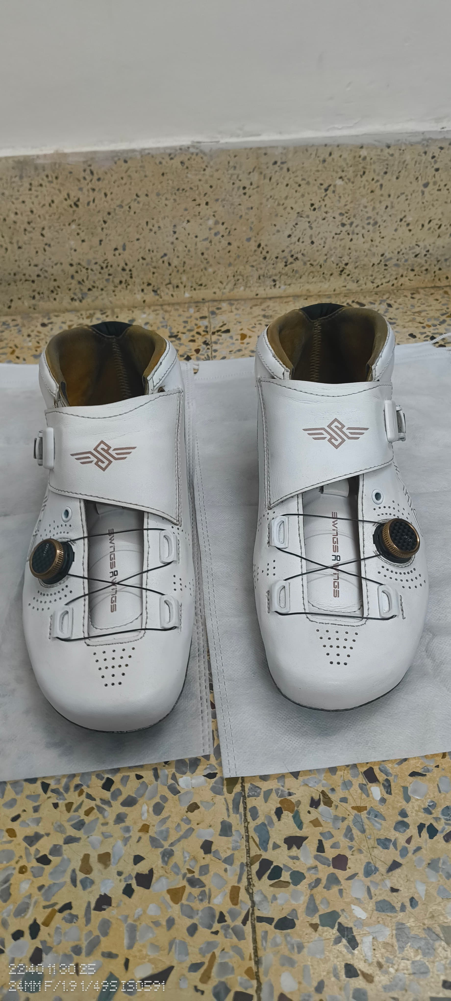 Swings on wings mk1 boots - Photo 1